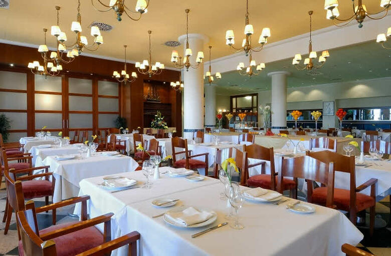 Oliva Nova Golf Beach & Golf Hotel