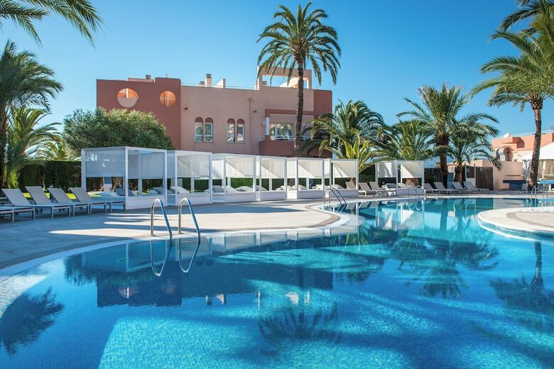 Oliva Nova Golf Beach & Golf Hotel