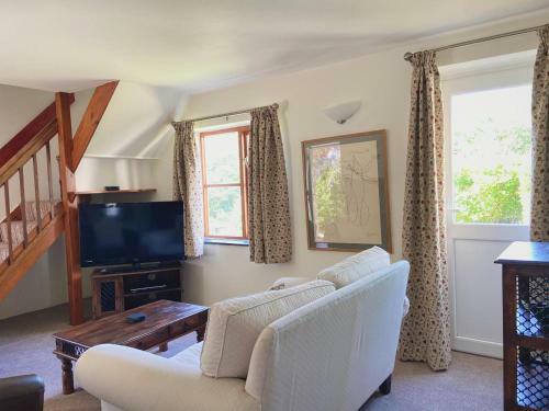 Honeysuckle - 2 Bedroom Cottage - Llanfyrnach