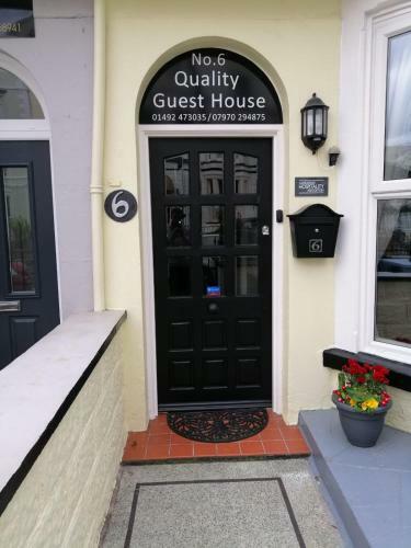 Hostal No 6 Quality Guesthouse