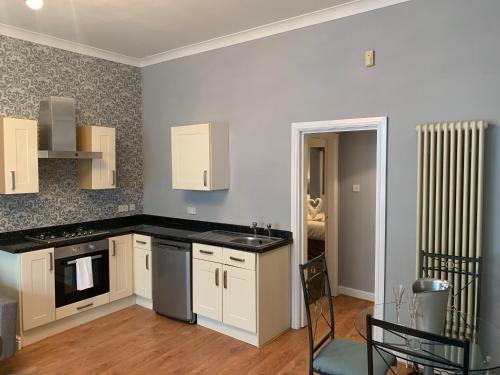 The Snug Garden Apartment