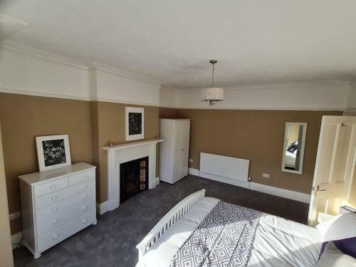 5-bedroom Holiday Home In West Shore, Llandudno