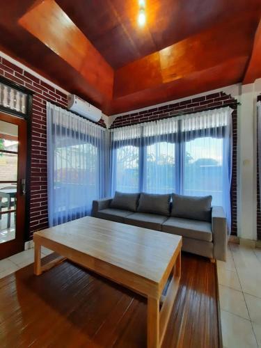 Jawato Homestay 1&2