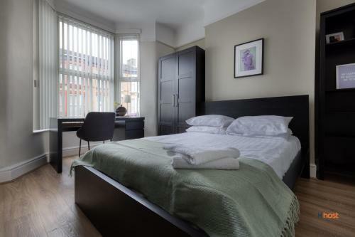 Host Liverpool - Cecil Terrace House