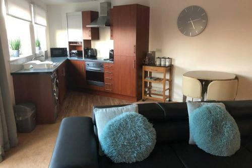 Liverpool, Superb City Centre Apartment With Parking