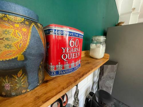 Apartamento Charming Hidden Gem - 3 Bedroom Home Away From Home