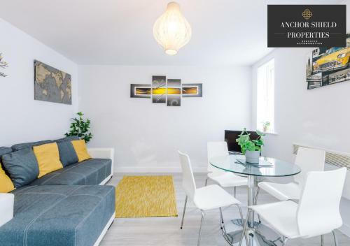Beautiful 2 Bed Apartment - Wifi & Free Parking