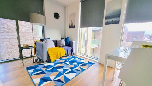 Apartamento City Centre Studio With Wifi Parking & Shops