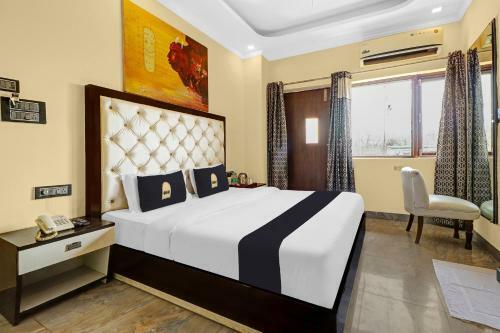Townhouse Oak Hotel Arnavya