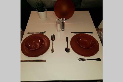 Beautiful Central City Centre Studio Apartment