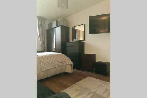 Beautiful Central City Centre Studio Apartment