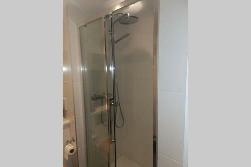 Beautiful Central City Centre Studio Apartment
