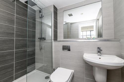 Residential Estates Walton Building Apartments