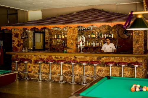 Full Moon Garden Hotel