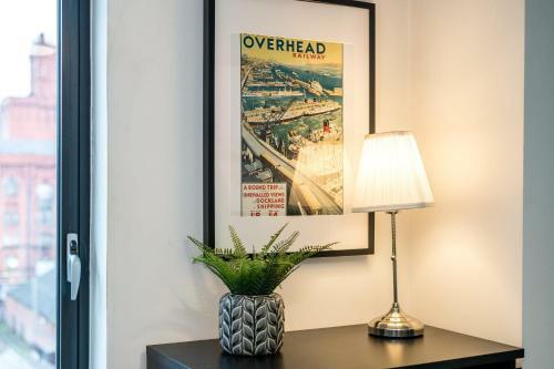 Stylish 2 Bed Apartment - Baltic Area In Central Lpool!