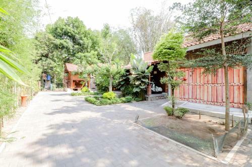 D'hasinda Homestay