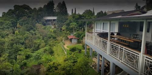 Villa Komala At Macarena, Megamendung