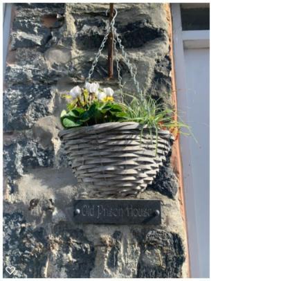 Historic And Characterful Old Prison Holiday Home.