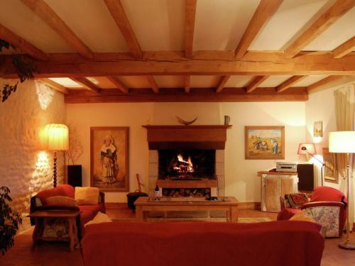 Holiday Home Les Volets Bleus Baguermorvan