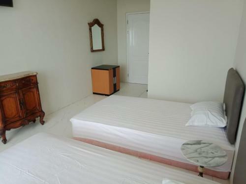 Jaden Hotel & Resort