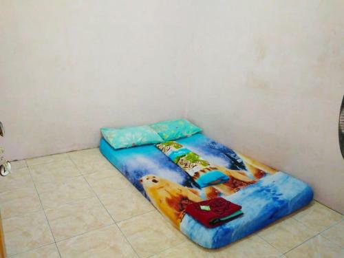 Amelia 4 Guest House Female