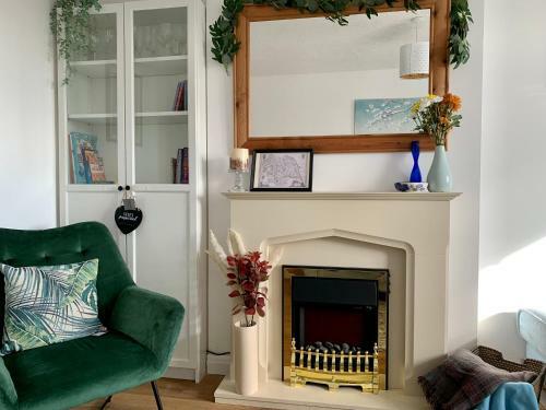 Explorers Nook Spacious Yorkshire Wolds Apartment With Cycle Storage