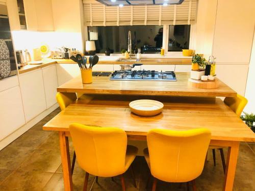 Apartamentos The Duplex Margate, Outside Deck, Free Mini Bar & Air Conditioning