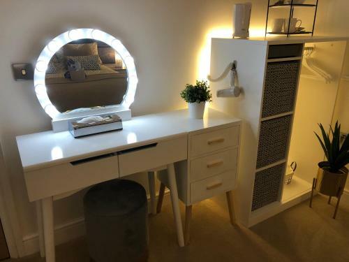 Apartamentos The Duplex Margate, Outside Deck, Free Mini Bar & Air Conditioning