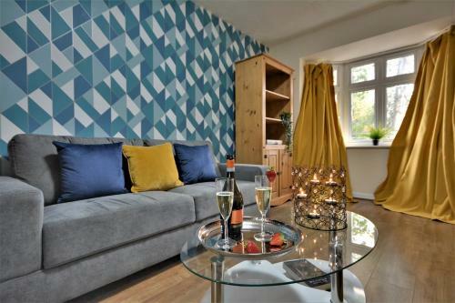 Manchester Townhouse By Bevolve - 4 Bedrooms - Free Parking