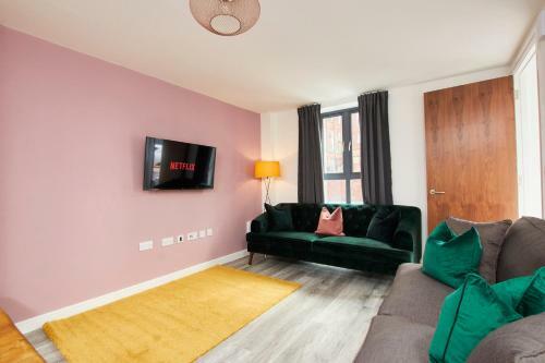 Beautiful 5 Bed House Manchester Sleeps8 Wparking
