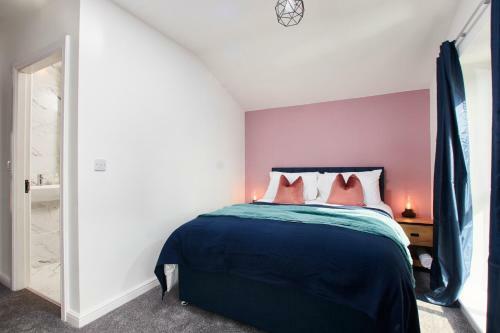 Beautiful 5 Bed House Manchester Sleeps8 Wparking