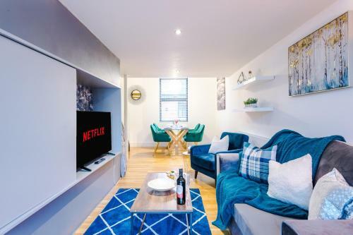 Rest & Recharge At Ash House Near Mediacityuk