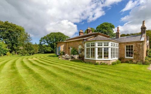 Stunning Scottish Manor House In Private Estate