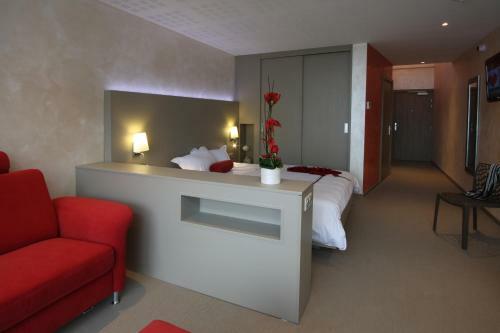 Hotel H�tel Restaurant Les Aliz�s