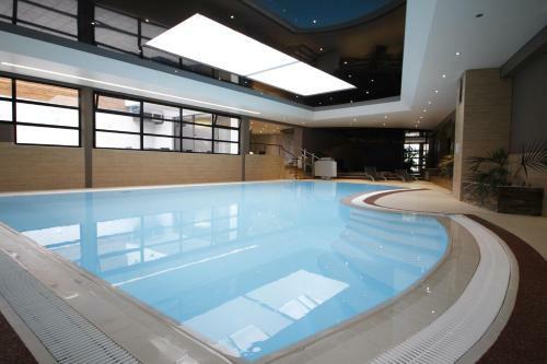 Hotel H�tel Restaurant Les Aliz�s