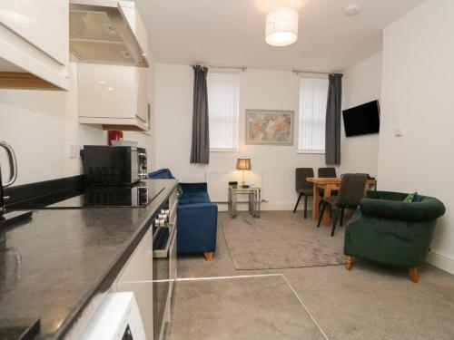 Trinity House Holiday Apartments - Trinity One