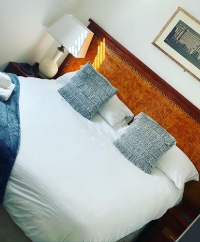 Bed & Breakfast The White Stag Lodge