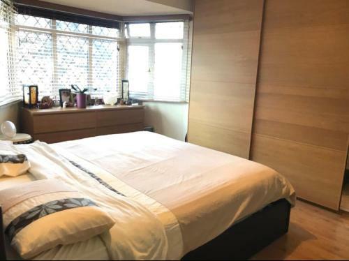 Beautiful House With Excellent Transport Links