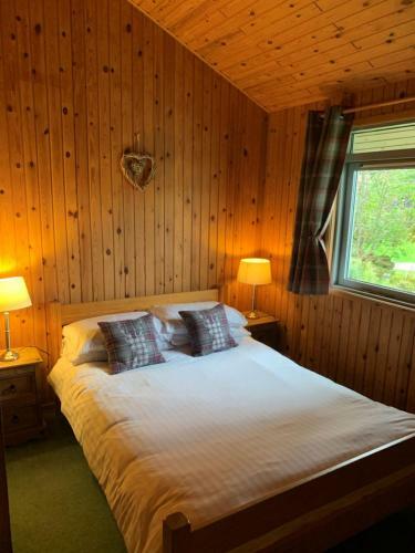 Luxury Lodge Wrapped In Exceptional Scenery
