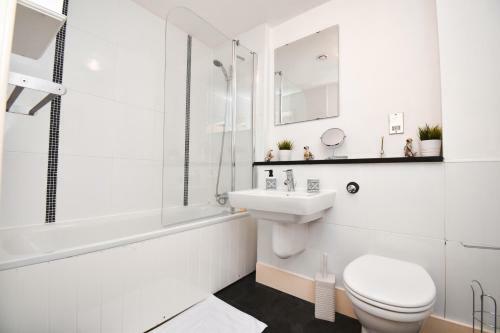 Apartamento Milton Keynes Hub - Prime Location, Free Underground Parking