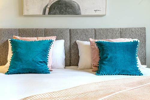 Executive Monkston Apartment By Crew Homes