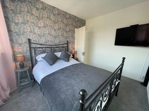 Apartamento Lovley 2 Bedroom House With Free Parking