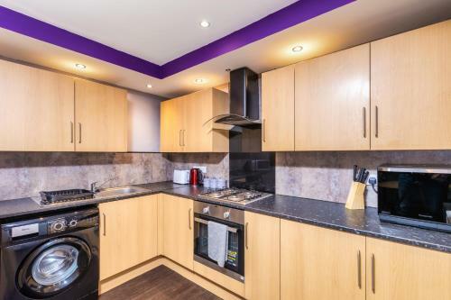 Newcastle Spacious City Centre Apartments