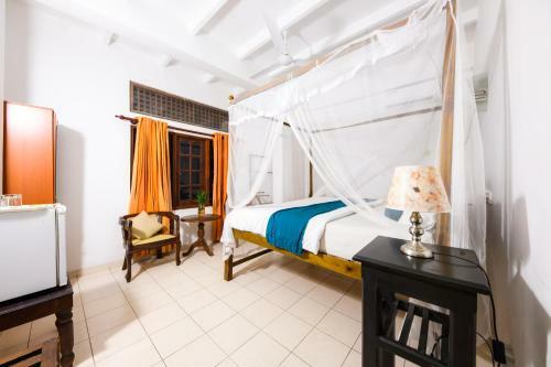 Primetime Hotel