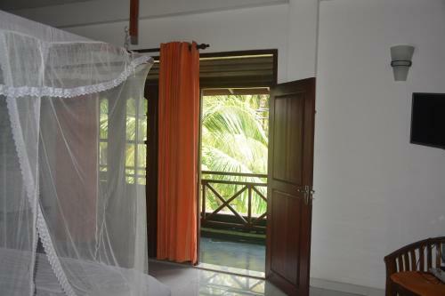 Primetime Hotel