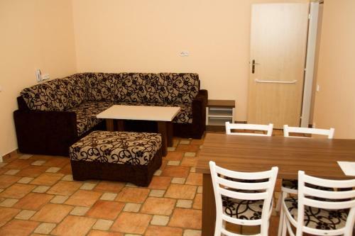 Hostal Penzion Malovan�