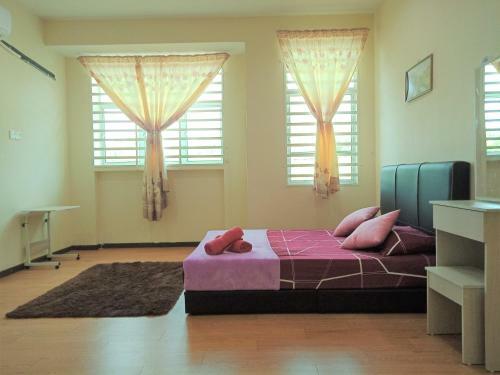 Teratak Ayahbonda Homestay