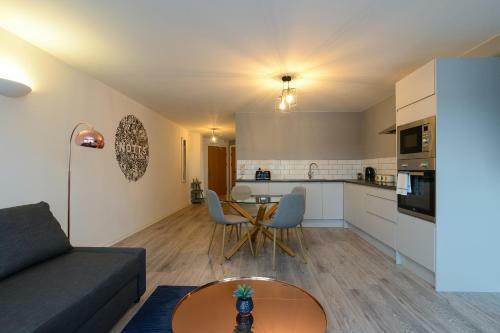 Super Modern City Centre Serviced Apartment