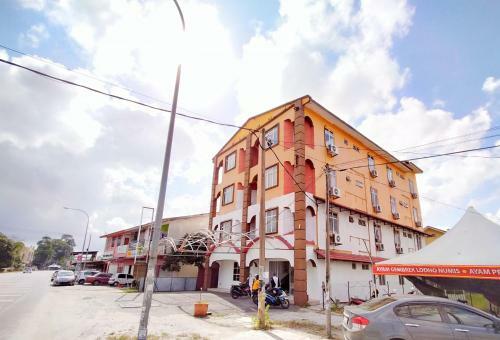 Hotel Spot On 89939 Platinum Inn