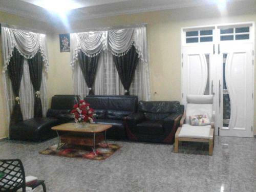 Bed & Breakfast Kakjah Riverside Homestay